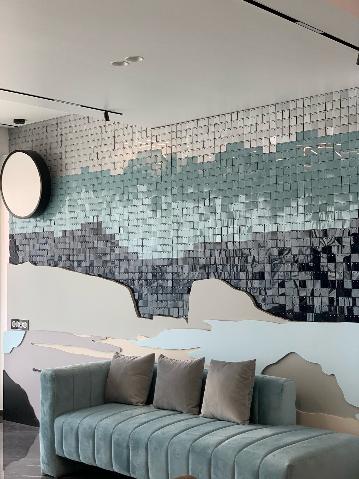 Kinetic Pixel Wall